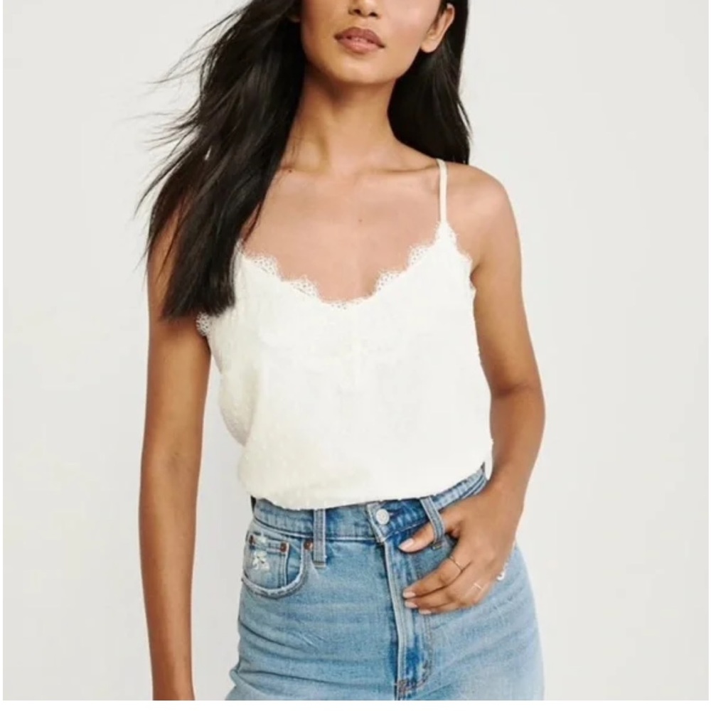 Abercrombie & Fitch Swiss dot & lace cami